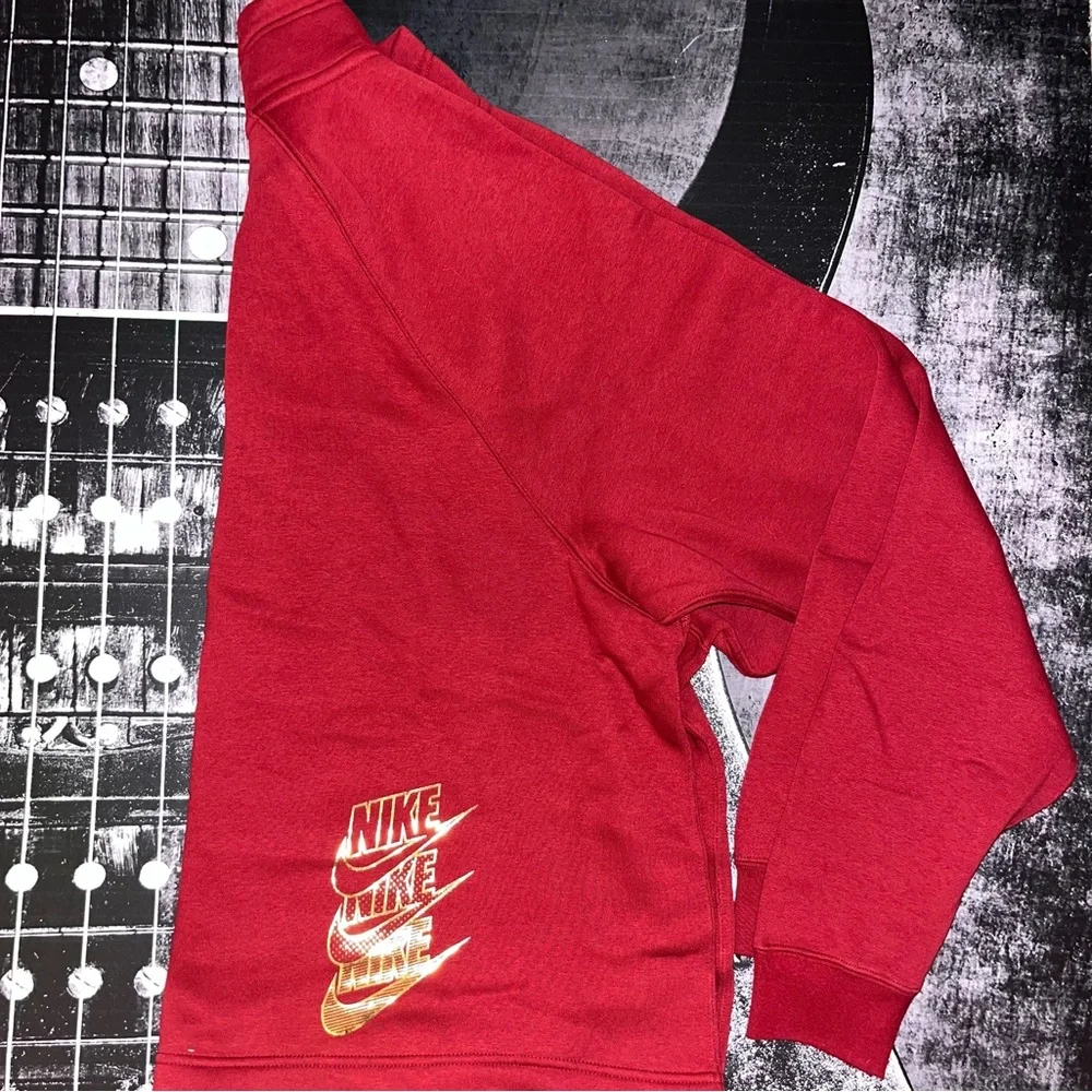 NWT Nike Sweater - Picture 8 of 8
